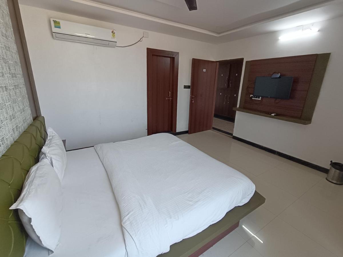 Hotel Laakhan By Ghumo Udaipur Dış mekan fotoğraf